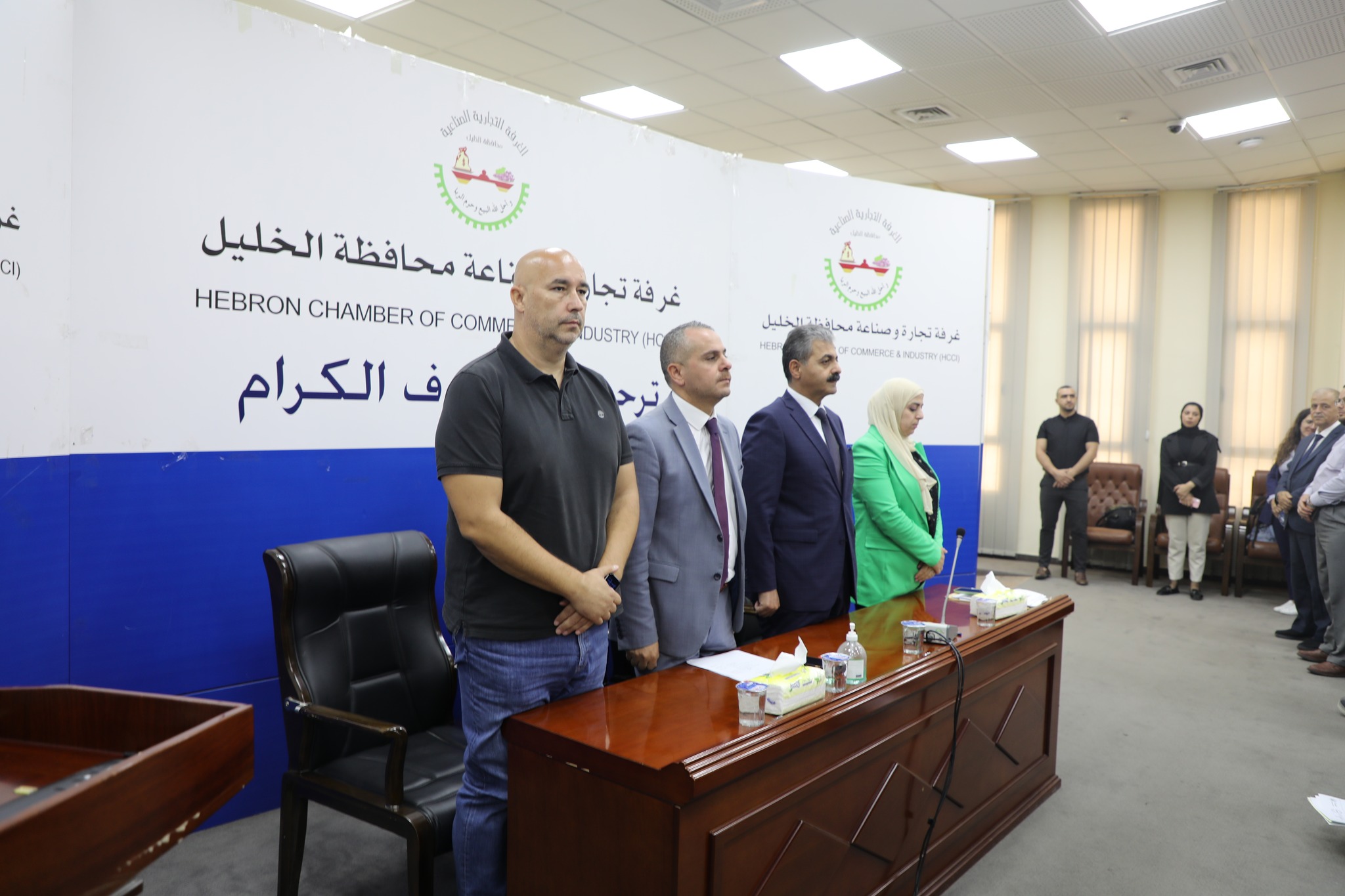 مركز التحكيم التجاري في غرفة تجارة وصناعة محافظة الخليل يستضيف ورشة عمل لمناقشة مشروع قانون الوساطة الاتفاقية ومذكرة السياسة التشريعية مركز التحكيم التجاري في غرفة تجارة وصناعة محافظة الخليل يستضيف ورشة عمل لمناقشة مشروع قانون الوساطة الاتفاقية ومذكرة السياسة التشريعية