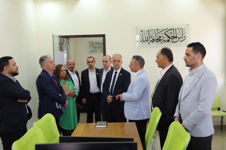 زيارة السفير البرازيلي في فلسطين لمركز التحكيم التجاري
